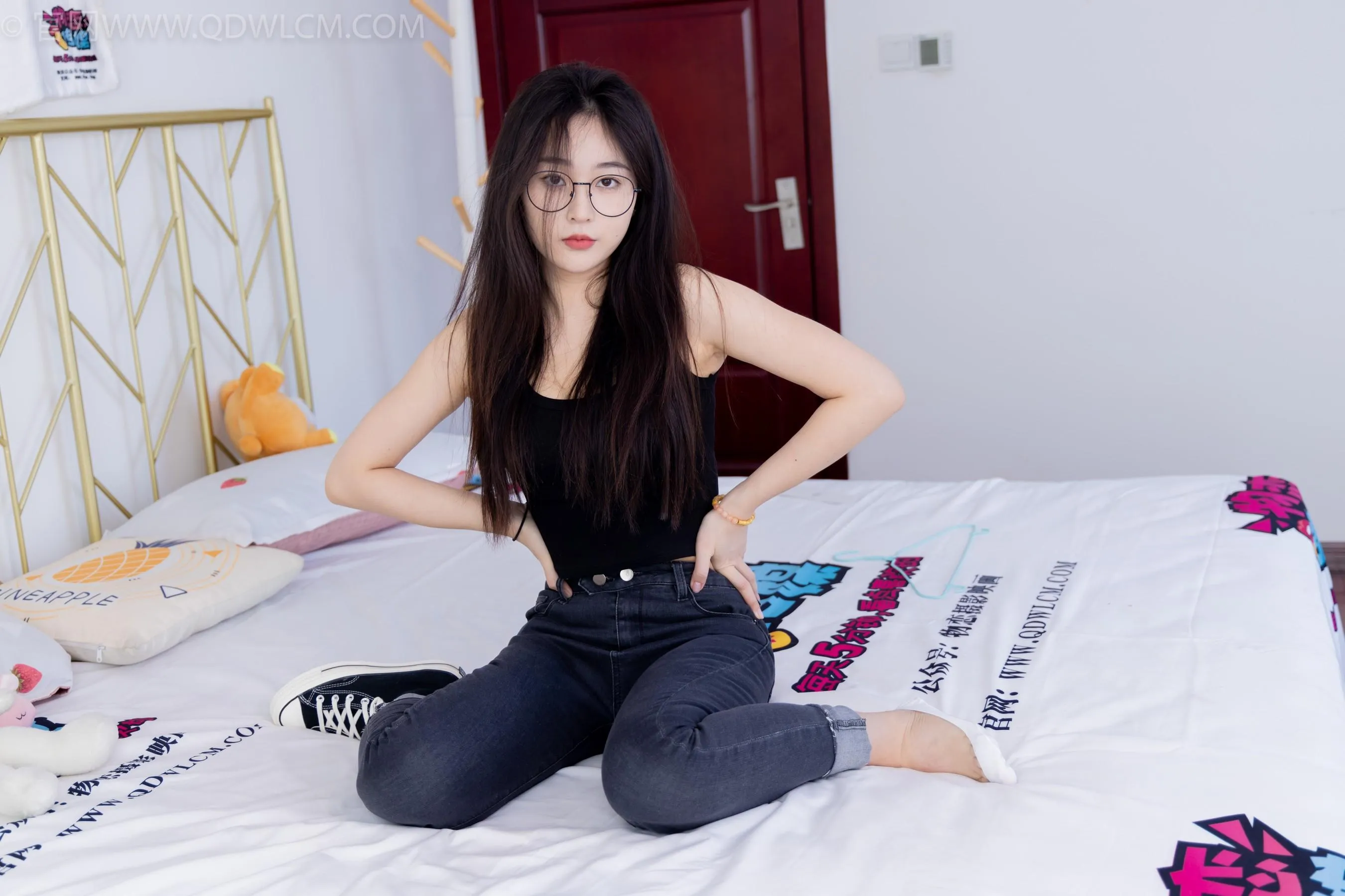 物恋传媒 NO.1497 美兔-春雨绵绵 [151P]插图5
